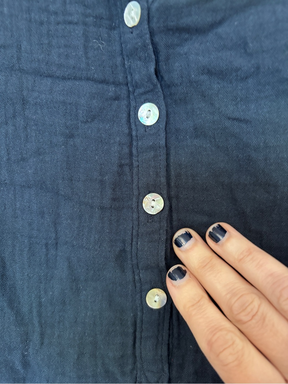 Faherty Dream Desmond Top Size Large Navy Henley Short-Sleeve Double Gauze Soft - Picture 5 of 9
